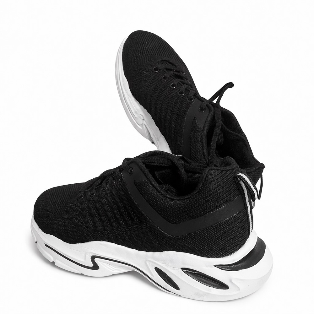 CALTO Men's Black-white Height Increasing Sneakers US size 9